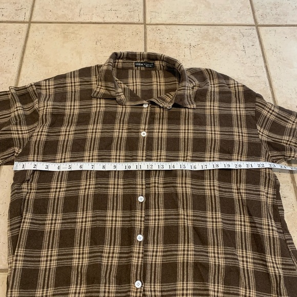 💛 Shein Brown & Tan Plaid Flannel Shirt - Size L (US 8/10) - Picture 3 of 6